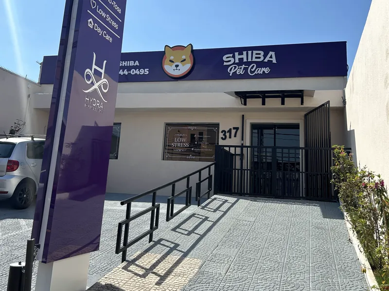 Fachada do Shiba Pet Care na R. Peri, 317